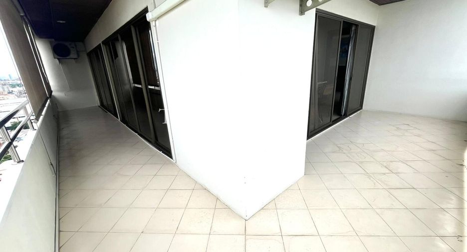 For sale 2 bedrooms condo in Bang Lamung, Chonburi