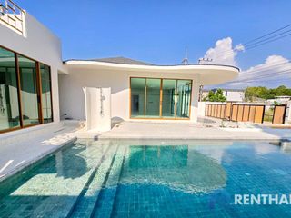 For sale 5 bed villa in Bang Lamung, Chonburi