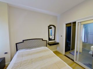 For sale 1 bed condo in Khlong Toei, Bangkok