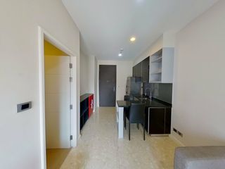 For sale 1 bed condo in Khlong Toei, Bangkok