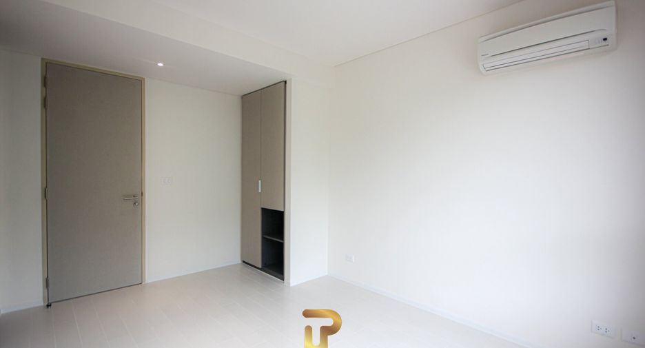 For sale 3 bed apartment in Hua Hin, Prachuap Khiri Khan