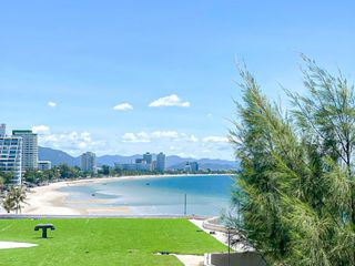 For sale 3 bed apartment in Hua Hin, Prachuap Khiri Khan