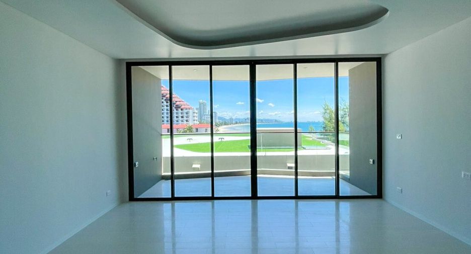 For sale 3 bed apartment in Hua Hin, Prachuap Khiri Khan