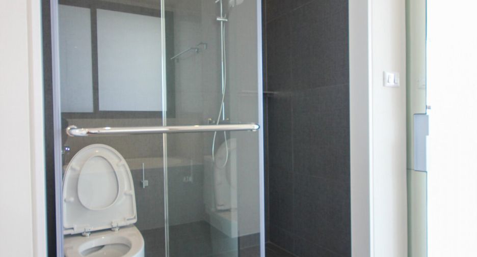 For sale 3 bed apartment in Hua Hin, Prachuap Khiri Khan