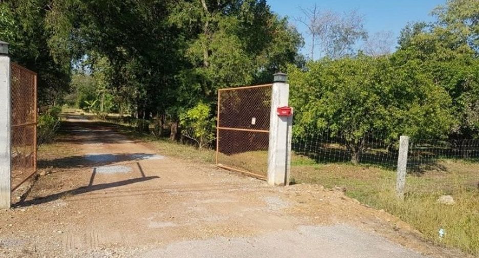 Terreno en venta en Mueang Uttaradit, Uttaradit