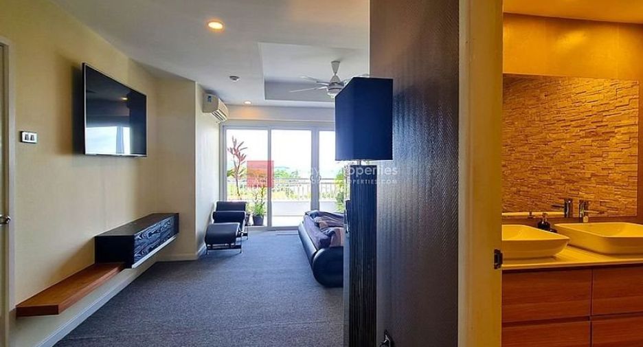 For rent 2 bedrooms condo in Bang Lamung, Chonburi