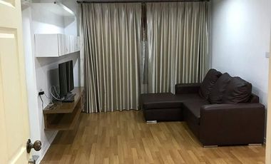 For sale 2 bed condo in Phaya Thai, Bangkok