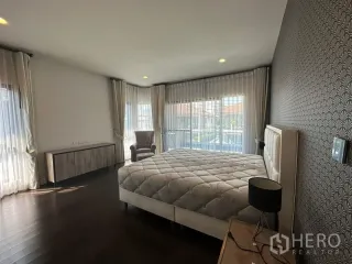 Haus zur Miete und zum Kauf mit 4 Zimmer in Lam Luk Ka, Pathum Thani