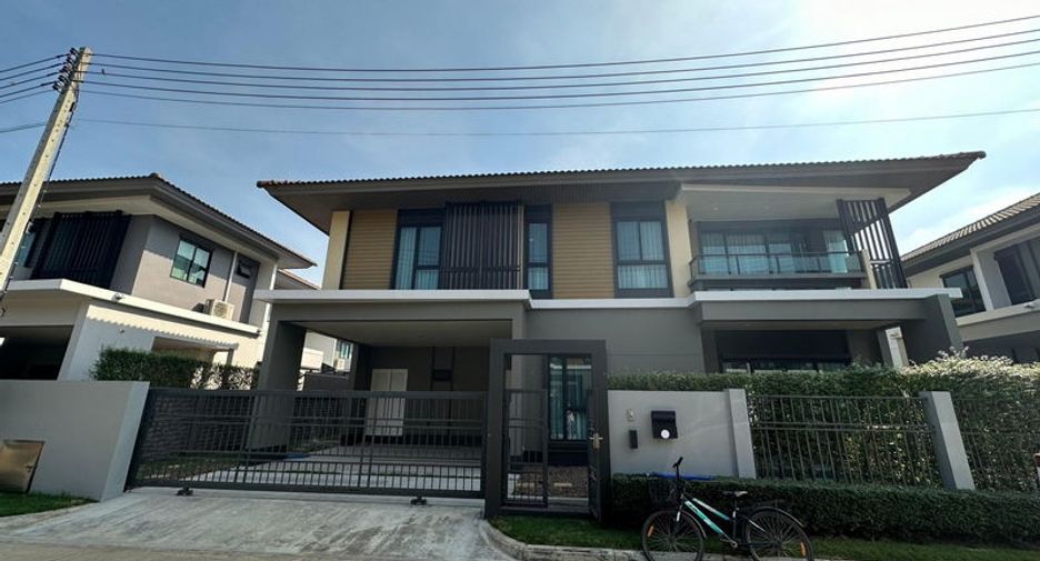 For sale そして for rent 4 Beds house in Lam Luk Ka, Pathum Thani