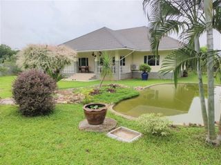 For sale 2 bedrooms house in Saraphi, Chiang Mai