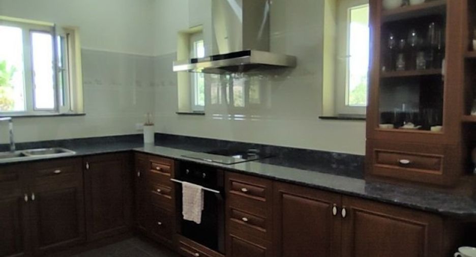 For sale 2 bedrooms house in Saraphi, Chiang Mai