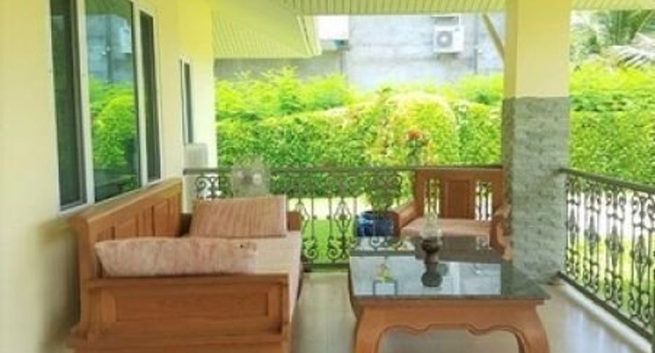 For sale 2 bedrooms house in Saraphi, Chiang Mai