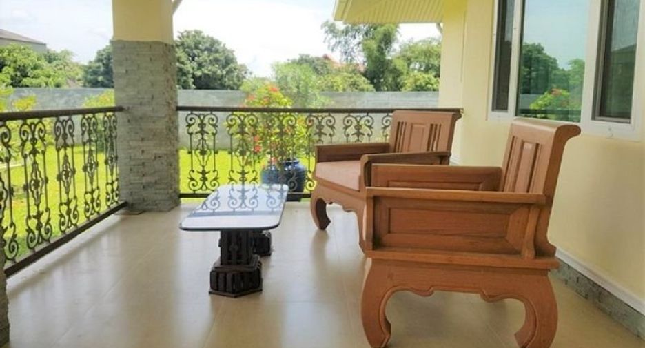 For sale 2 bedrooms house in Saraphi, Chiang Mai