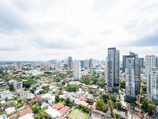 For sale and for rent 1 bed condo in Watthana, Bangkok