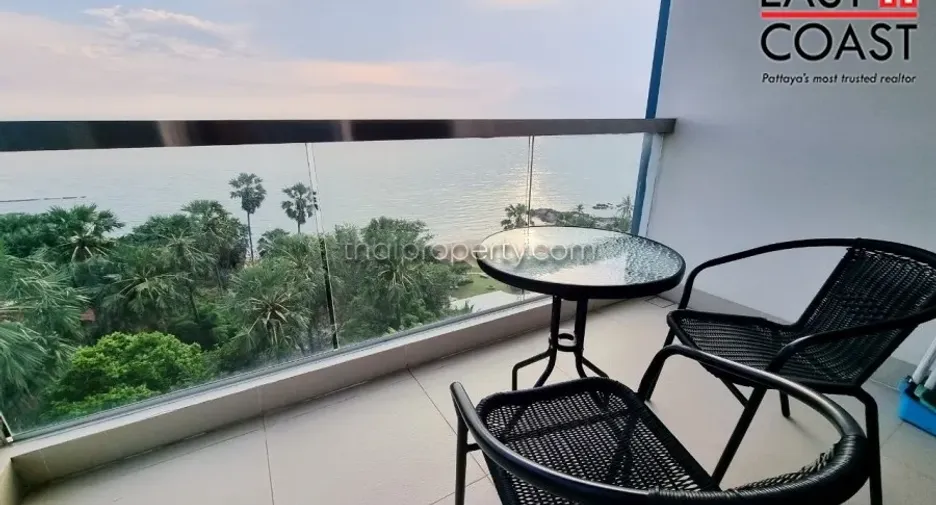 For rent 2 bedrooms condo in Bang Lamung, Chonburi