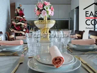For rent 2 bedrooms condo in Bang Lamung, Chonburi