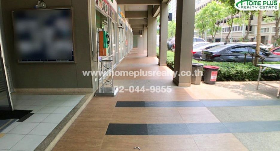For sale 1 bed condo in Khan Na Yao, Bangkok