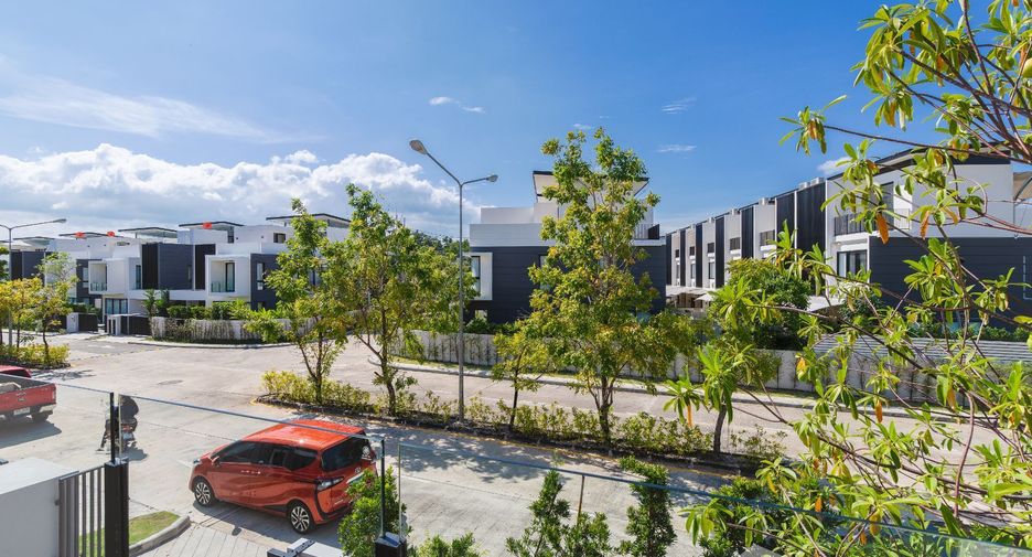 For sale 5 bed villa in Thalang, Phuket