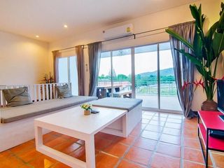 For sale 36 bed villa in Hua Hin, Prachuap Khiri Khan