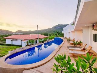 For sale 36 bed villa in Hua Hin, Prachuap Khiri Khan