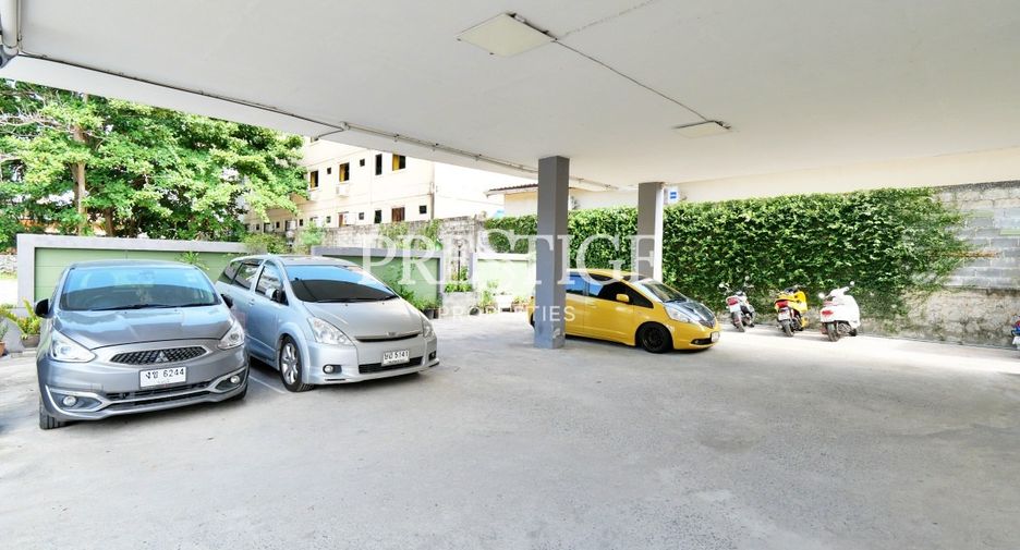 Local comercial en venta de 24 habitaciones en Bang Lamung, Chonburi