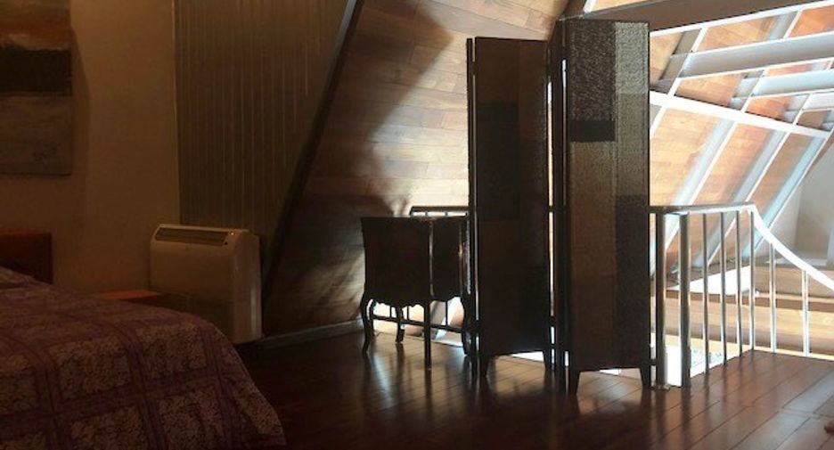 For sale 3 bedrooms condo in Watthana, Bangkok