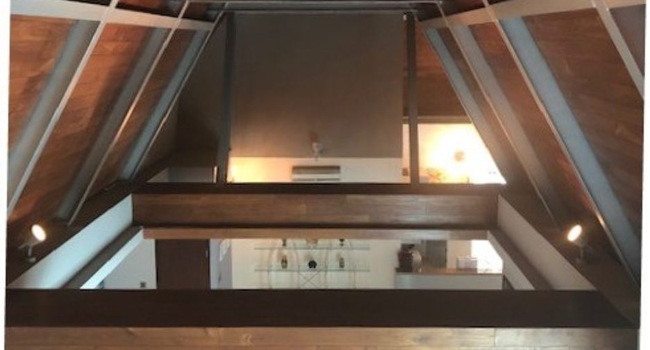 For sale 3 bedrooms condo in Watthana, Bangkok