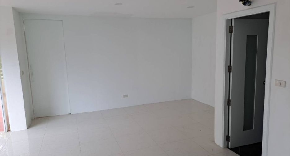 出售 1 卧室 公寓 在 Bang Lamung, Chon Buri