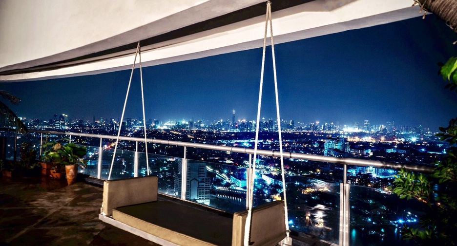 For sale 6 bed condo in Dusit, Bangkok