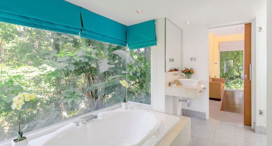 For rent and for sale 4 bedrooms villa in Kathu, Phuket