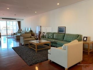 For rent 3 bedrooms condo in Khlong Toei, Bangkok