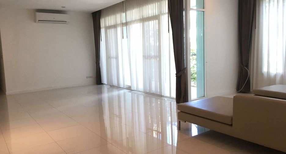 For rent 4 Beds condo in Suan Luang, Bangkok