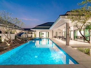 For sale 5 bed villa in Cha Am, Phetchaburi