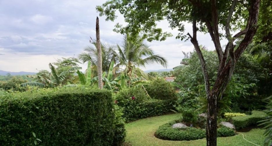 Casa en venta de 2 habitaciones en San Kamphaeng, Chiang Mai