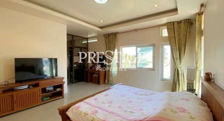 For sale 4 bedrooms house in Bang Lamung, Chonburi