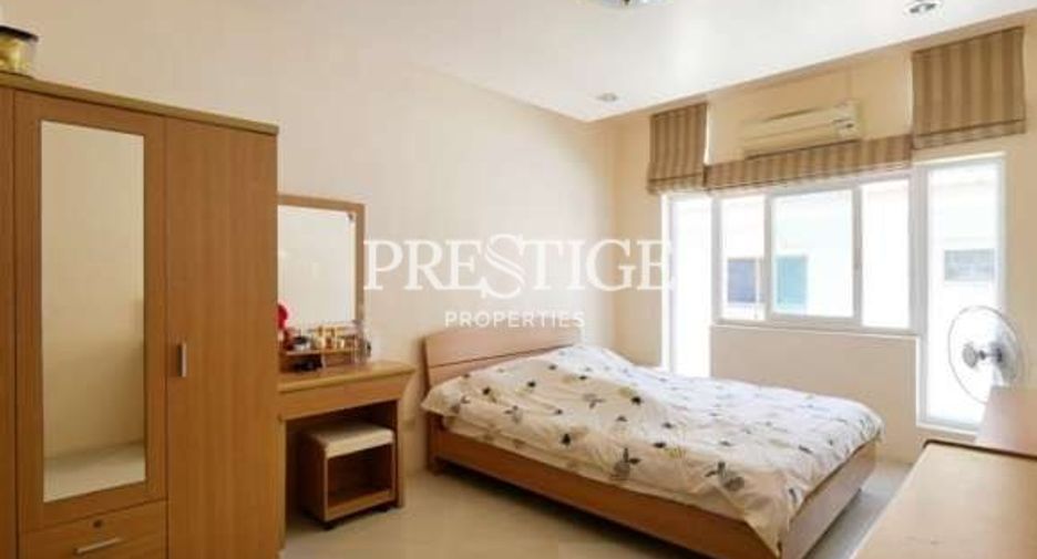 For sale 4 bedrooms house in Bang Lamung, Chonburi