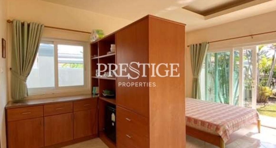 For sale 4 bedrooms house in Bang Lamung, Chonburi