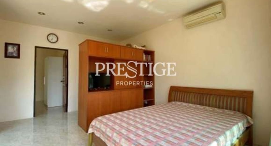 For sale 4 bedrooms house in Bang Lamung, Chonburi