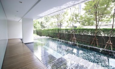 For sale 2 bedrooms condo in Watthana, Bangkok