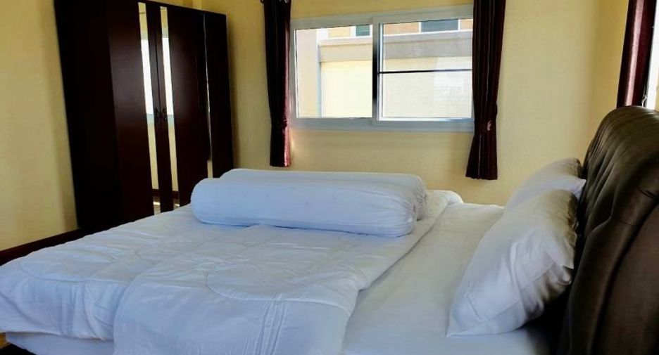 出租 4 卧室 独立屋 在 Bang Lamung, Chon Buri
