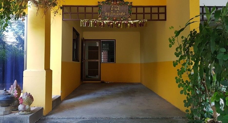 For sale 5 Beds townhouse in San Sai, Chiang Mai