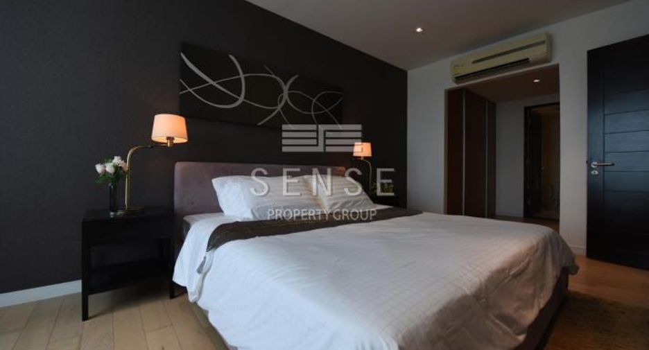 For sale 2 bedrooms condo in Watthana, Bangkok