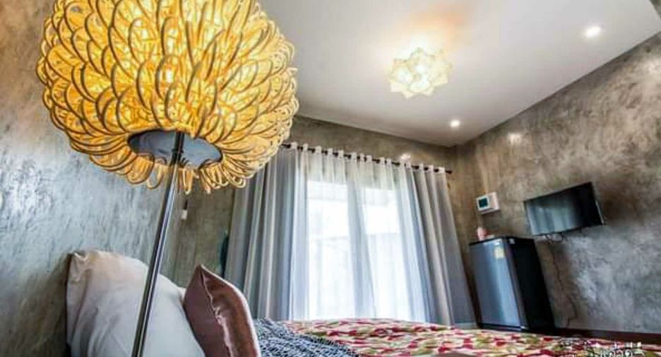 Local comercial en venta de 5 habitaciones en San Kamphaeng, Chiang Mai