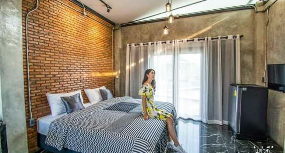 Local comercial en venta de 5 habitaciones en San Kamphaeng, Chiang Mai