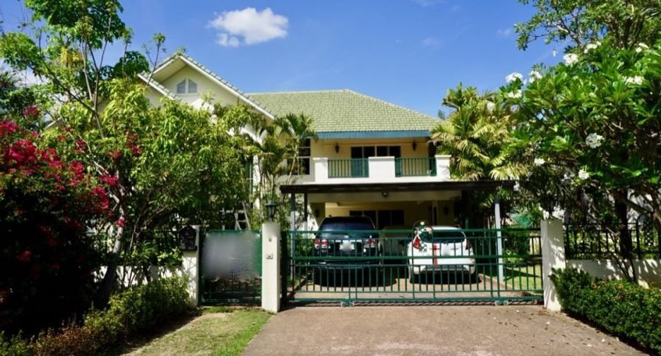 For sale 4 bedrooms house in Hang Dong, Chiang Mai