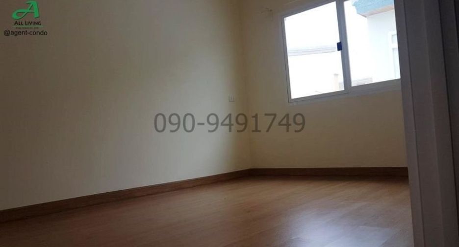 For rent 3 bedrooms townhouse in Mueang Nonthaburi, Nonthaburi