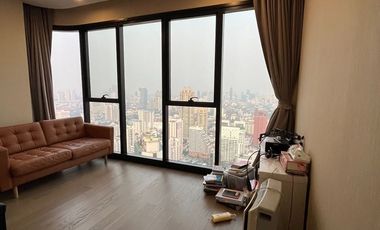 For rent 2 bed condo in Khlong Toei, Bangkok