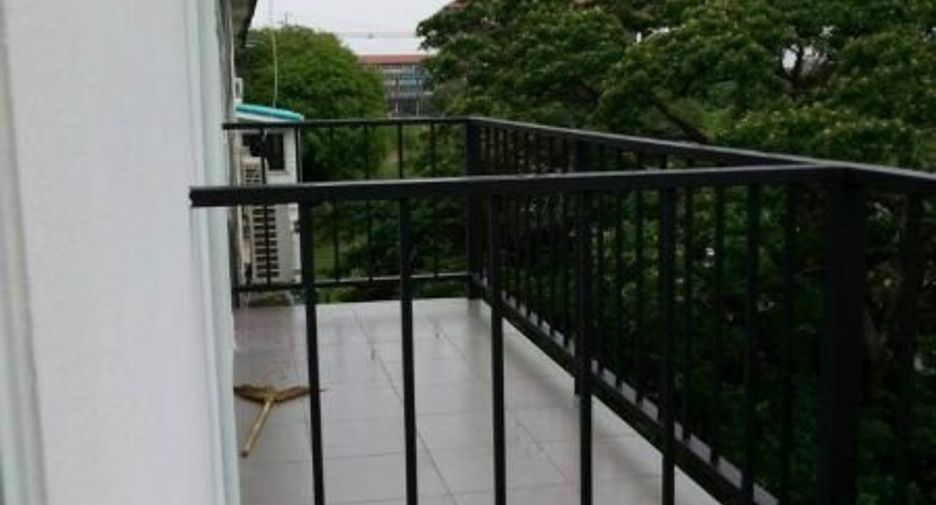 À vendre 10 chambres local commercial à Klaeng, Rayong
