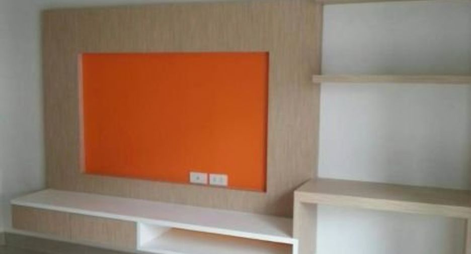 À vendre 10 chambres local commercial à Klaeng, Rayong