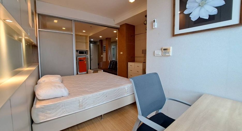 For rent 1 bed condo in Khlong Toei, Bangkok Hipflat
